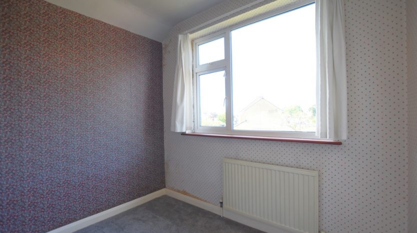 4 Bedroom  To Rent in Cecil Avenue, Hornchurch, RM11