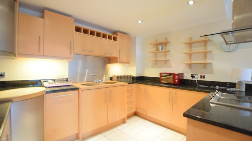 1 Bedroom  To Rent in Millharbour, Canary Wharf, E14 