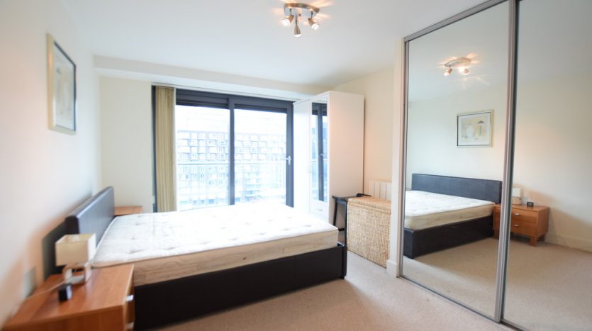 1 Bedroom  To Rent in Millharbour, Canary Wharf, E14 