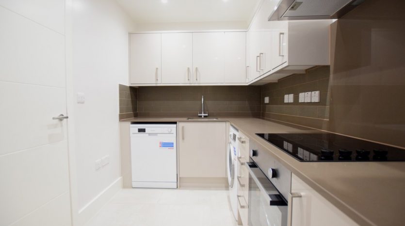 2 Bedroom  To Rent in Postway Mews, Ilford, IG1 