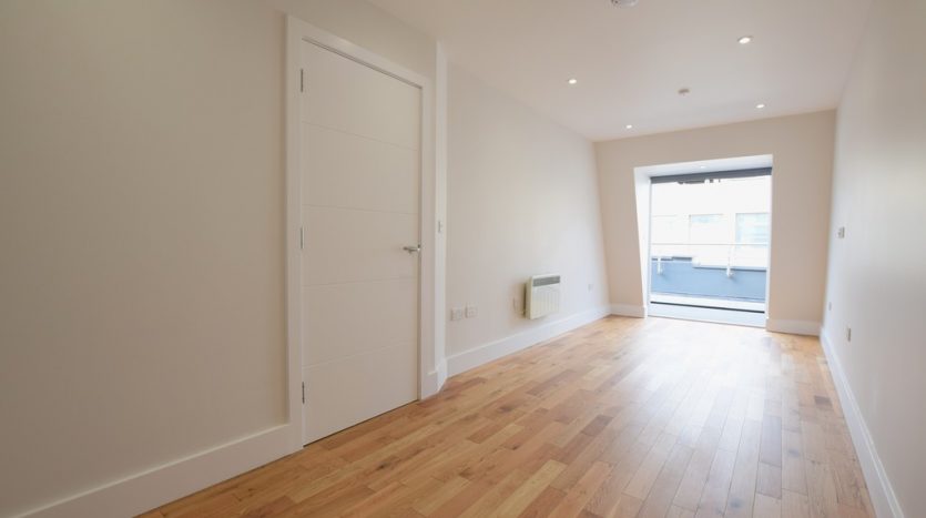2 Bedroom  To Rent in Postway Mews, Ilford, IG1 
