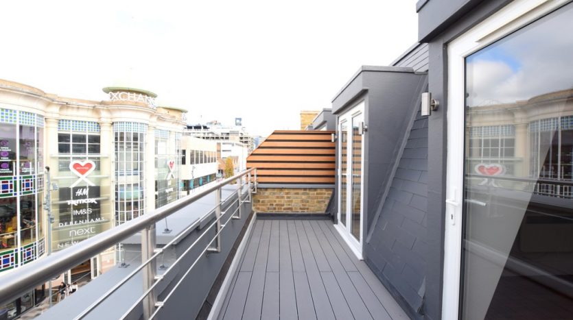 2 Bedroom  To Rent in Postway Mews, Ilford, IG1 