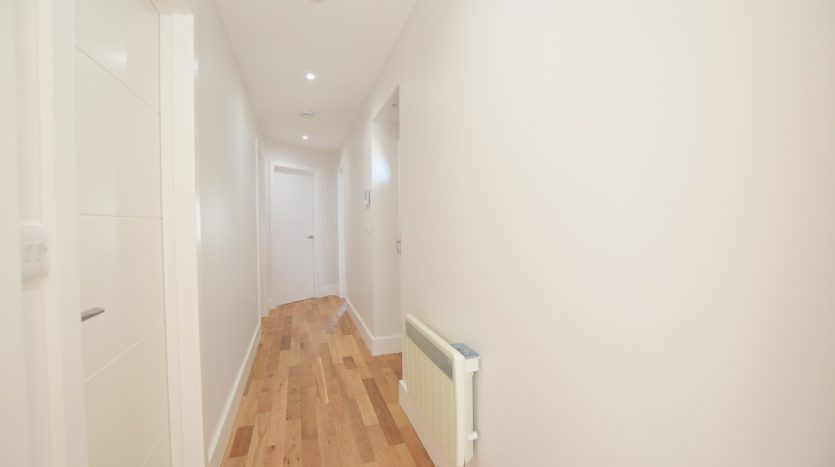 2 Bedroom  To Rent in Postway Mews, Ilford, IG1 