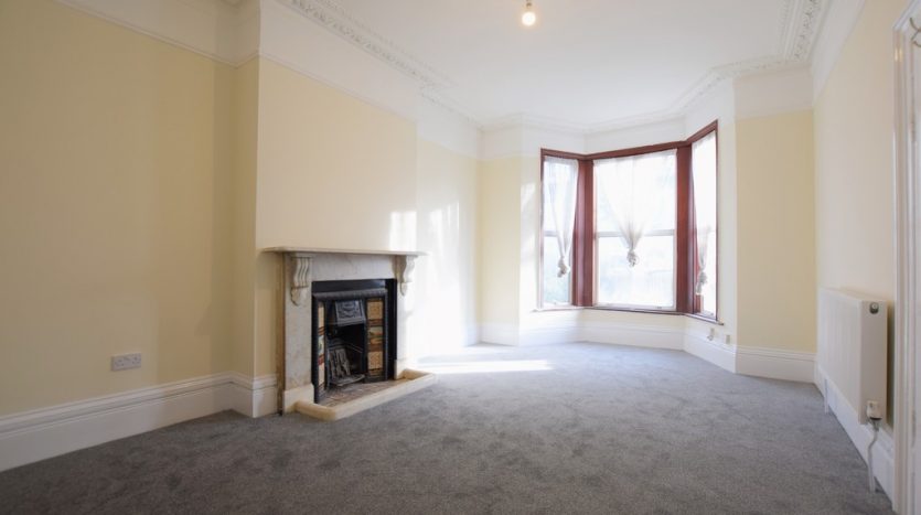 1 Bedroom  To Rent in Belgrave Road, Ilford, IG1 