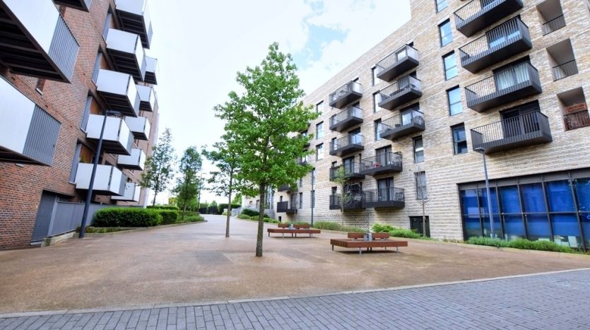 1 Bedroom  To Rent in Bramwell Way, Silver Town, E16 