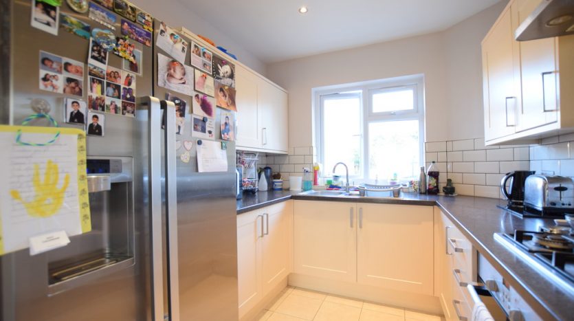 3 Bedroom  To Rent in Trehearn Road, Hainault, IG6 