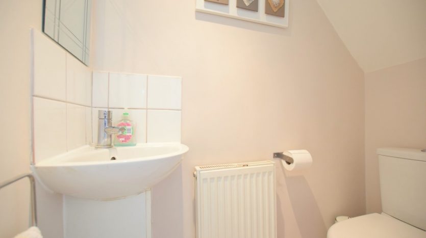 3 Bedroom  To Rent in Trehearn Road, Hainault, IG6 