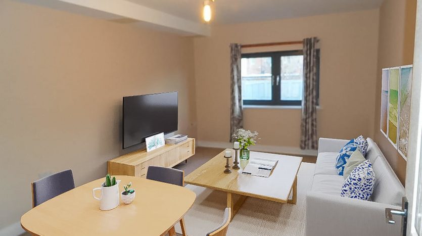 1 Bedroom  To Rent in Bramley Crescent, Ilford, IG2 