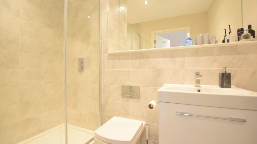 1 Bedroom  To Rent in Perth Road, Ilford, IG2 