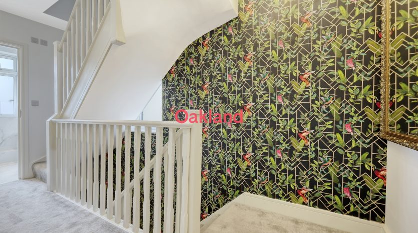 4 Bedroom End of Terrace House To Rent in Bagshot Road, Enfield, EN1 