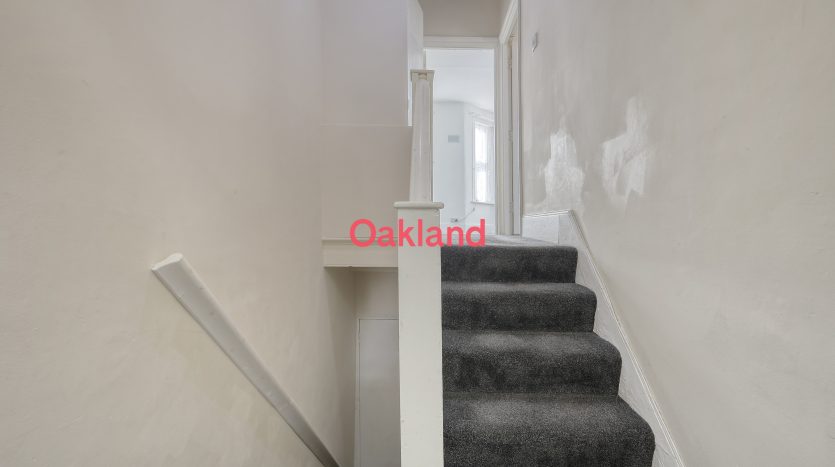 2 Bedroom  To Rent in 136b Sheringham Avenue, London, E12 