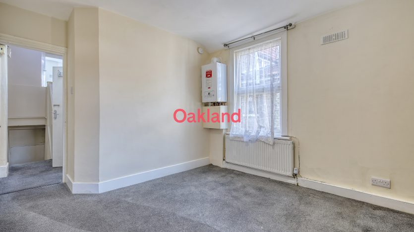 2 Bedroom  To Rent in 136b Sheringham Avenue, London, E12 