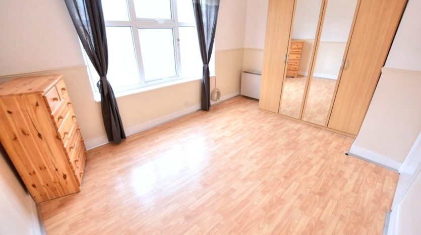 1 Bedroom Flat To Rent in 189a Well Street, London, E9 6