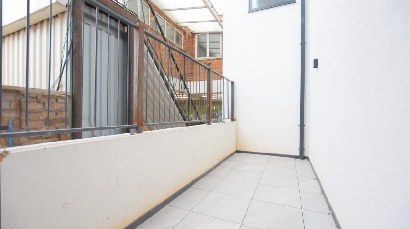 2 Bedroom Flat To Rent in Impact House 181-185 High Road, Chigwell, IG7 
