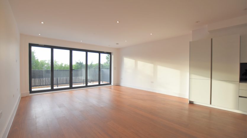 2 Bedroom Flat To Rent in Impact House 181-185 High Road, Chigwell, IG7 