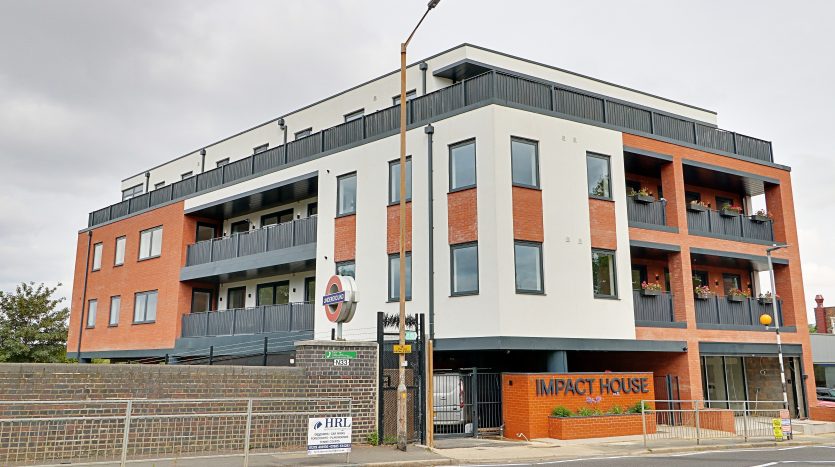2 Bedroom Flat To Rent in Impact House 181-185 High Road, Chigwell, IG7 