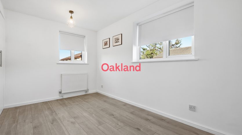 1 Bedroom  To Rent in Asquith Close, Dagenham, RM8 