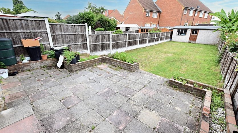 3 Bedroom  To Rent in Cranley Drive, Ilford, IG2 