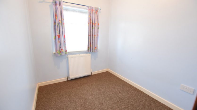 3 Bedroom  To Rent in Cranley Drive, Ilford, IG2 
