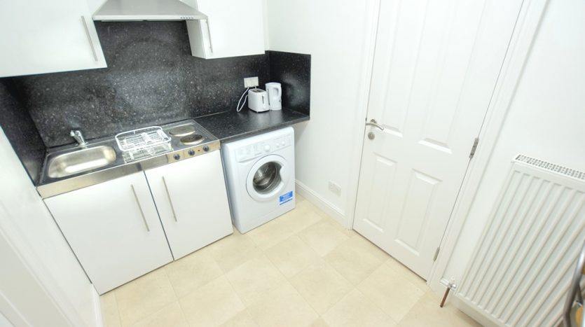 1 Bedroom  To Rent in Studio 2 22 Ashgrove Road, Goodmayes, IG3 