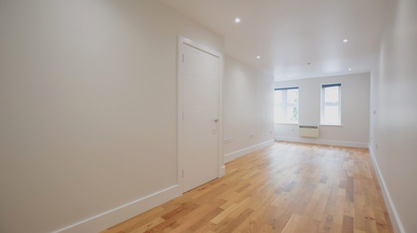 2 Bedroom Flat To Rent in Flat 1, Ilford, IG1 