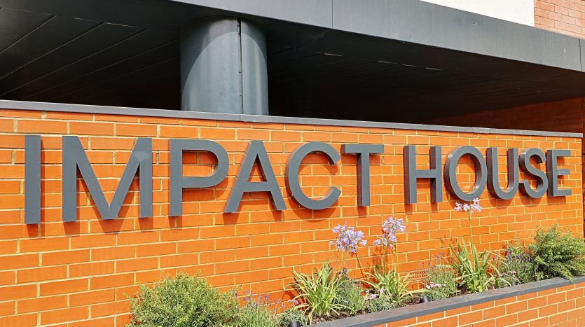 2 Bedroom Flat For Sale in Impact House 181-185 High Road, Chigwell, IG7 