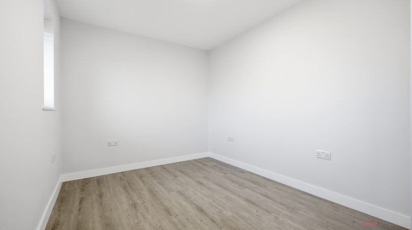 3 Bedroom Terraced House To Rent in Shelley Place, Tilbury, RM18