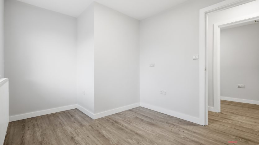 3 Bedroom Terraced House To Rent in Shelley Place, Tilbury, RM18