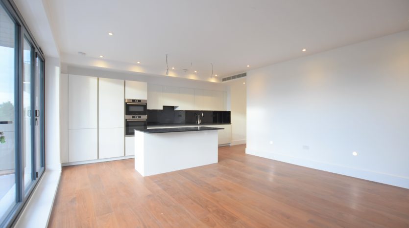 3 Bedroom Flat For Sale in Impact House 181-185 High Road, Chigwell, IG7 