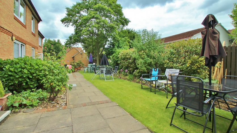 2 Bedroom  To Rent in Flat 63, Ilford, IG4 