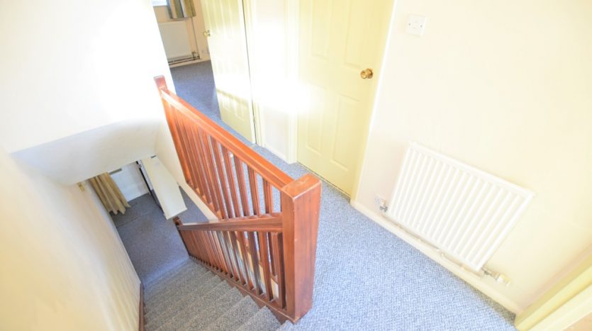 2 Bedroom End of Terrace House To Rent in Crystal Way, Dagenham, RM8 