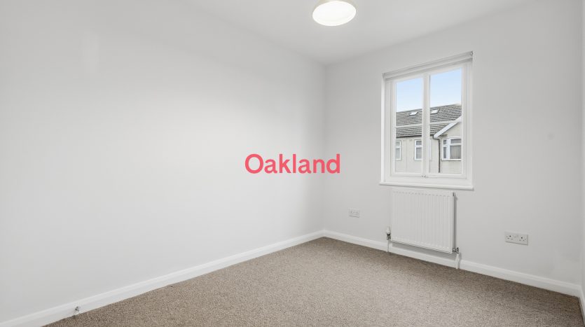 4 Bedroom Semi-Detached House To Rent in 85a Netley Road, Ilford, IG2 