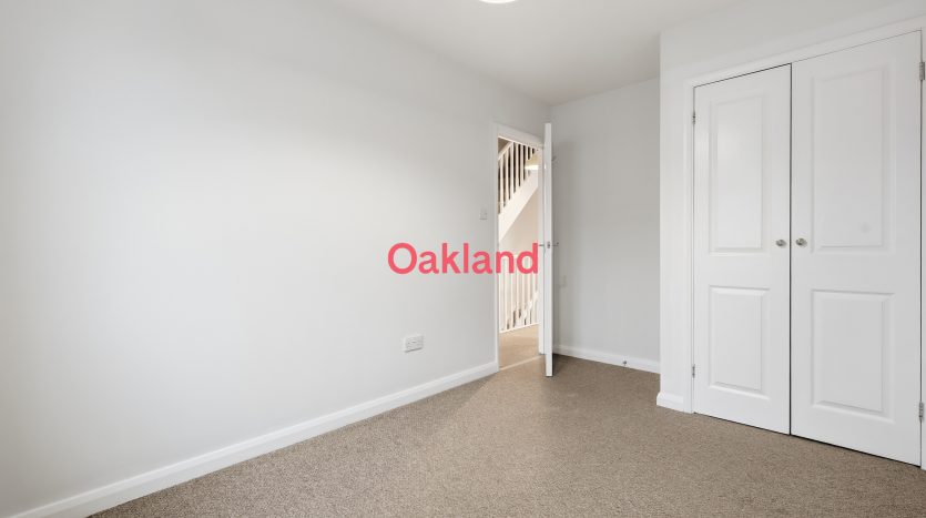 4 Bedroom Semi-Detached House To Rent in 85a Netley Road, Ilford, IG2 