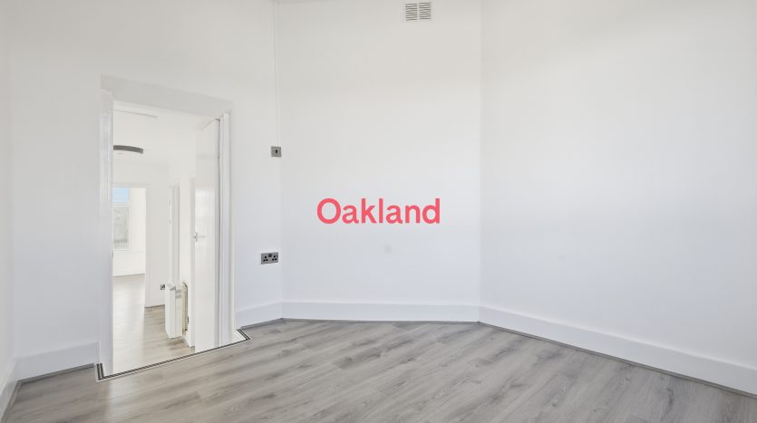 1 Bedroom  To Rent in 187a Well Street, London, E9 6