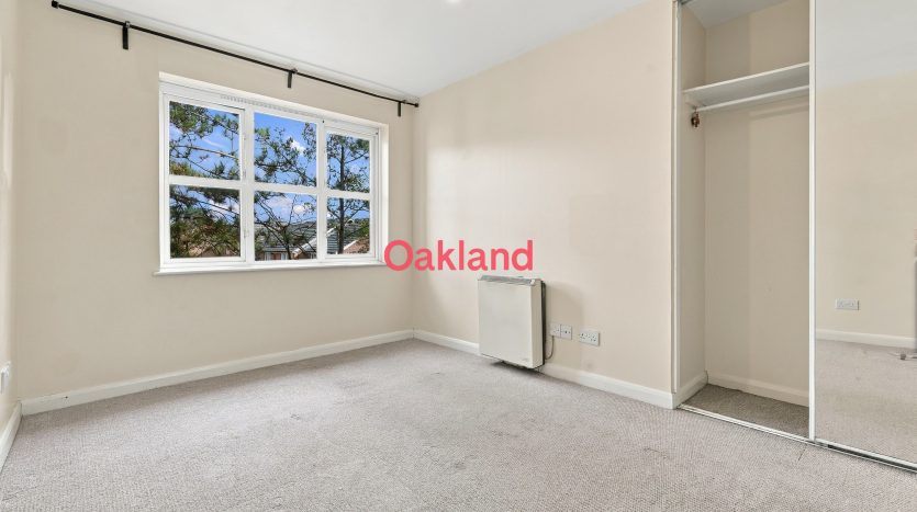 2 Bedroom  For Sale in Lavender Place, Ilford, IG1 