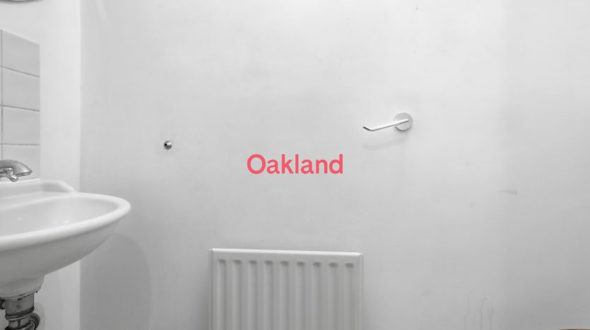3 Bedroom  To Rent in Turpins Lane, Woodford Green, IG8 