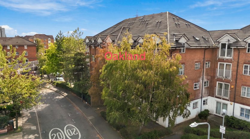 2 Bedroom  For Sale in Lavender Place, Ilford, IG1 
