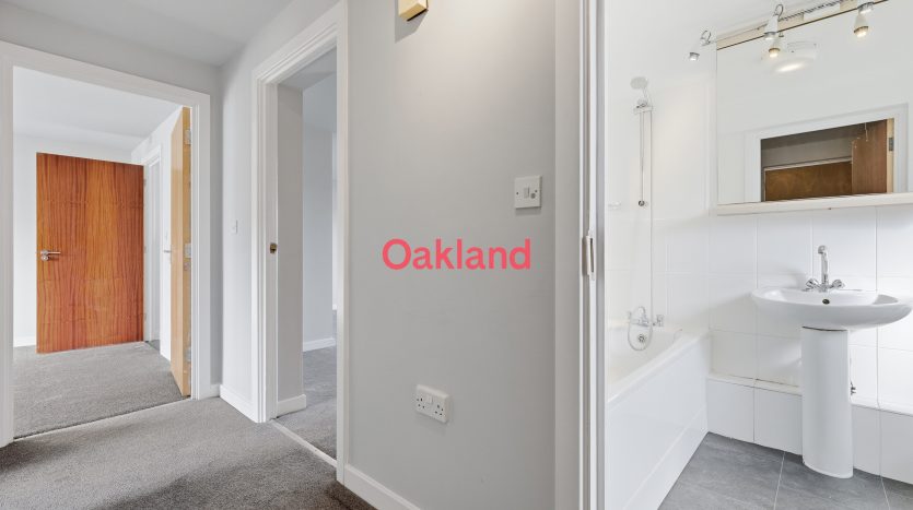 2 Bedroom  For Sale in Hawkesbury Close, Ilford, IG6 