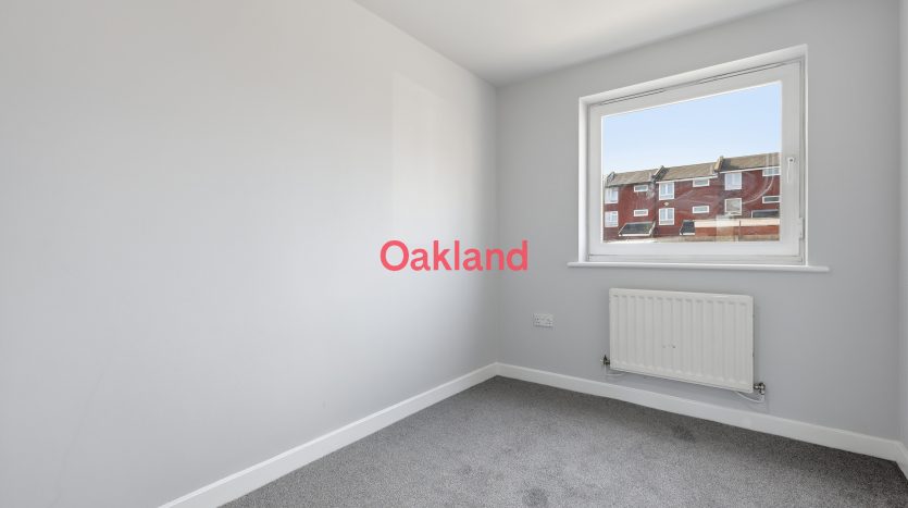 2 Bedroom  For Sale in Hawkesbury Close, Ilford, IG6 