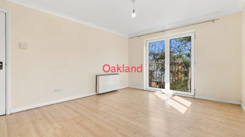 2 Bedroom  For Sale in Lavender Place, Ilford, IG1 