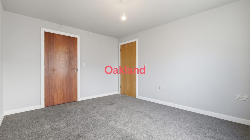 2 Bedroom  For Sale in Hawkesbury Close, Ilford, IG6 