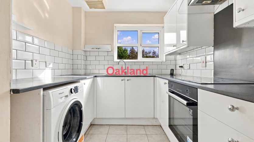 2 Bedroom  For Sale in Lavender Place, Ilford, IG1 
