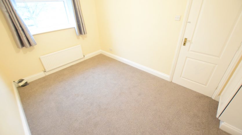 5 Bedroom Terraced House To Rent in Tollgate Road, London, E6 5