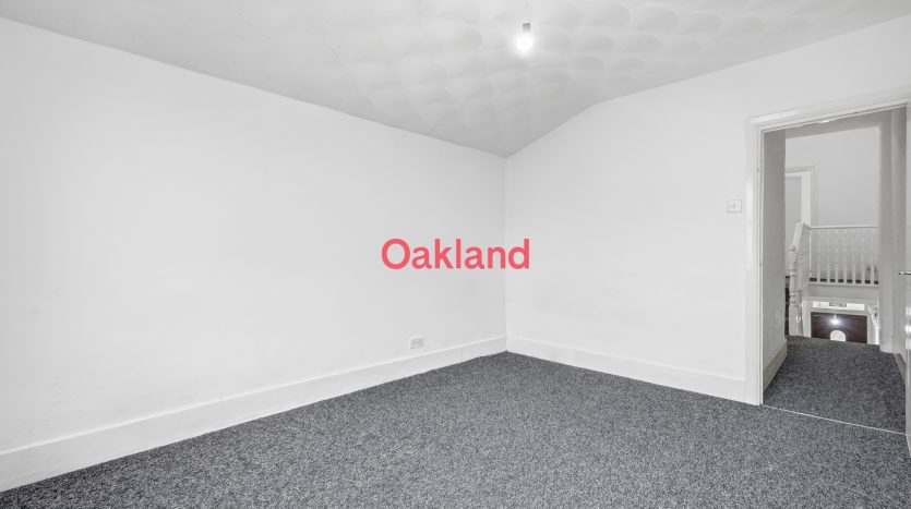 3 Bedroom Terraced House For Sale in Shakespeare Crescent, London, E12 