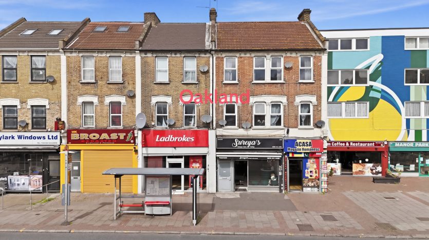 2 Bedroom  To Rent in 679A (Top Flat) Romford Road (SUB), Manor Park, E12 