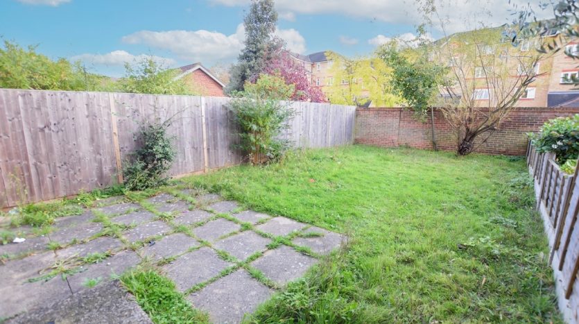 5 Bedroom House To Rent in Telegraph Place, London, E14 