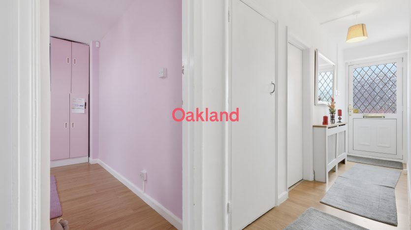 2 Bedroom  For Sale in Crown Road, Ilford, IG6 