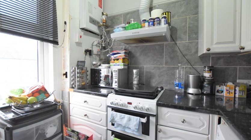 1 Bedroom  To Rent in 178b Balfour Road, Ilford, IG1 