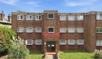 1 Bedroom  To Rent in Beverley Court, Cranbrook Road, Essex, IG6 