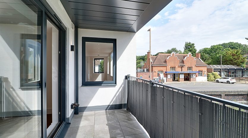 2 Bedroom  To Rent in Impact House 181-185 High Road, Chigwell, IG7 